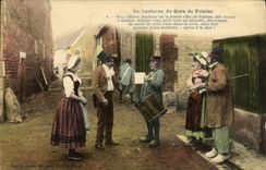 CPA La Lanterne du Gars de Falaise Folklore Costume 
