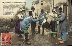 CPA La Lanterne du Gars de Falaise Folklore Costume