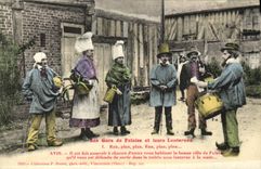 CPA La Gars de Falaise et leurs Lanternes Folklore Costume