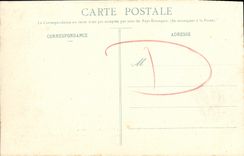 CPA Les Gars de Falaise et leurs lanternes Folklore Costume