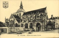 CPA Falaise Eglise de la Sainte Trinite