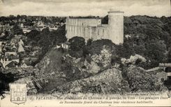 VINTAGE POSTCARD Cliff Seen D together of the Castle On the left the Town of Normandy
