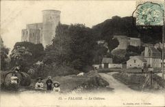 CPA Falaise Le Chateau Enfants