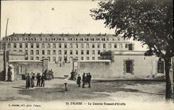 CPA Falaise La Caserne Dumont d Urville Militaria 