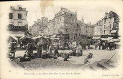CPA Falaise La Place Saint Gervais un Jour de Marche TOP