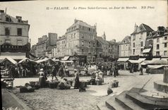 CPA Falaise La Place Saint Gervais un Jour de Marche tOP