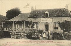 CPA Environs de Falaise Hotel du Joly Rendez vous pour les excursions au tombeau de Marie Joly