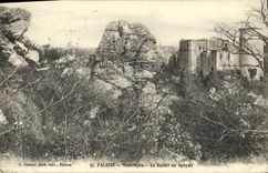 VINTAGE POSTCARD Cliff Myra Mount the Rock of Sphynx