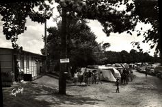 CPM Luc sur Mer Le Camping