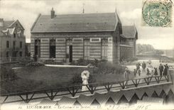 POSTAL Lucas de la VENDIMIA en el mar el casino y los jardines