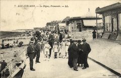 CPA Luc Sur Mer La Digue Promenoir