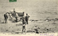 La POSTAL Lucas de la VENDIMIA en el mar L llego del Poisson