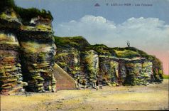 CPA Luc Sur Mer Les Falaises
