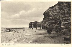 CPA Luc Sur Mer Les Falaises 