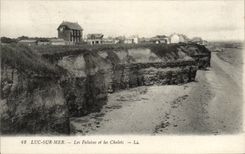 CPA Luc Sur Mer les Falaises et les Chalets
