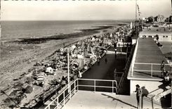 POSTAL MODERNA Lucas en mi la playa