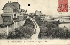 Lago de la POSTAL de la VENDIMIA en el districto del mar del Champs Elysees