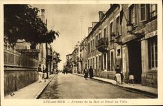 CPA Luc Sur Mer Avenue de la Mer et Hotel de Ville