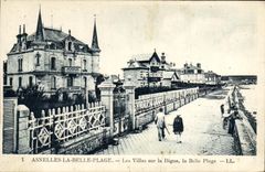 VINTAGE POSTCARD Asnelles On Sea Villas on the Dam the Beautiful Beach
