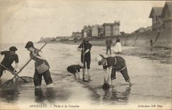 VINTAGE POSTCARD Asnelles Fishes with the Shrimp Women