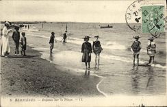 CPA Bernieres Bnfants sur la Plage