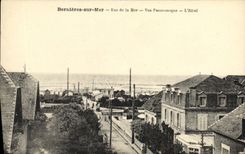 CPA Bernieres Sur Mer Bue de la Mer Vue Panoramique L Hotel