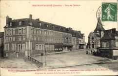 CPA Beaumont en Auge Place de l Abbaye