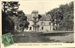 VINTAGE POSTCARD Bernieres on Sea the Castle the Large Lawn