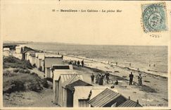 VINTAGE POSTCARD Bernieres Cabins Full Sea