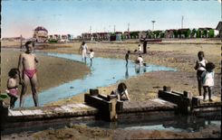 MODERN CARD Bernieres on Mer Panoramic View of the Beach has low tide