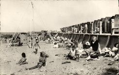 MODERN CARD Bernieres on Sea the Beach and the Cabins Children