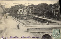 VINTAGE POSTCARD Beuzeval Street with the Rock