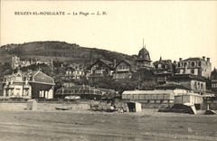VINTAGE POSTCARD Beuzeval Houlgate the Beach