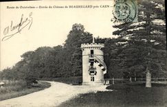 CPA Route de Ouistreham Entree du Chateau de Beauregard pres Caen
