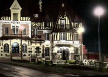 CPM Blonville sur Mer L Hotel de Ville et la Poste illumines