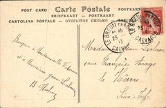 CPA Le Breuil en Auge Cour d Honneur du Chateau Caleche Cheval