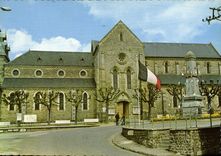 MODERN CARD Clecy L Church