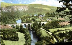 MODERN CARD Clecy Rocks of the Parks and the Viaduct