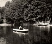 CPM Clecy Le Fil l Eau sur l Orne Barque