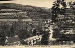 CPA Clecy Le Pont et les Coteaux du Vey