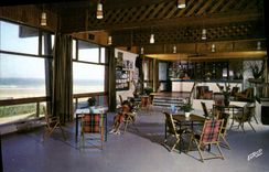 MODERN CARD Colleville St Laurent Reception and room of leisures Lodging D Omaha Beach