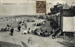 CPA Courseulles Les Cabines de la plage
