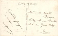 VINTAGE POSTCARD Courseulles Cabins of the beach