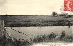 CPA Courseulles Les bords de la Seulle a la Percherie 