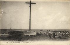 VINTAGE POSTCARD Courseulles the Martyrdom
