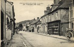 CPA Crevecœur en Auge Rue Principale