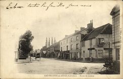 CPA Crevecoeur en Auge Route de Lisieux