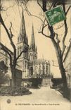 CPA La Delivrande La Sainte Famille Cour d entree Chevaux