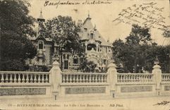 VINTAGE POSTCARD Divine on Sea the Villa Bosses