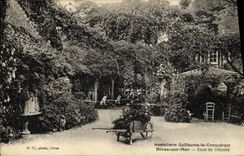 VINTAGE POSTCARD Hostellerie William the Conqueror Dives on Sea Court of Unslings